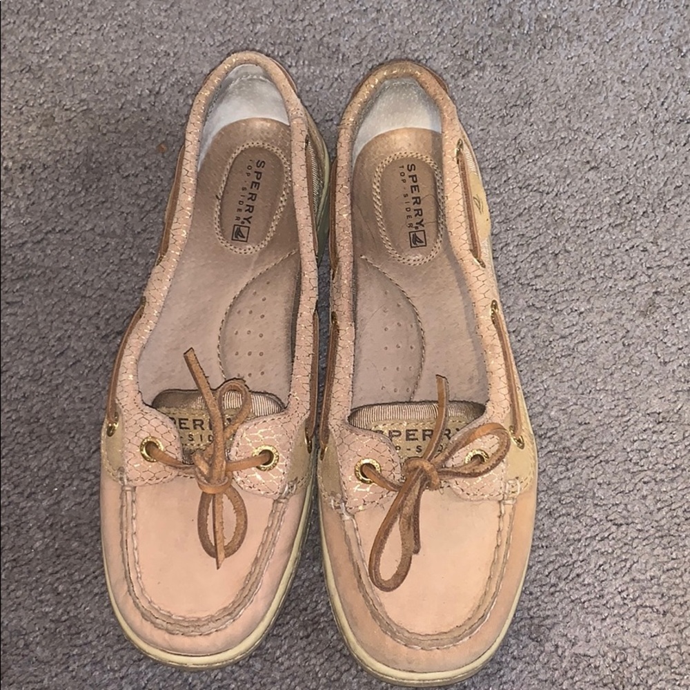 sperry boat shoes